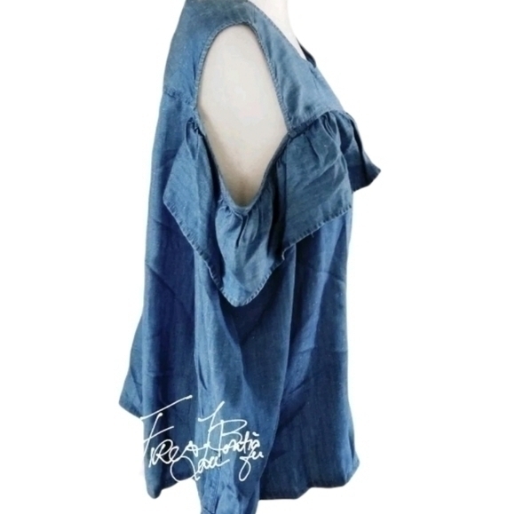 ANN TAYLOR LOFT CHAMBRAY TOP SZ L - Picture 4 of 7